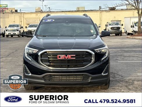 Used 2020 GMC Terrain SLE w/ Driver Convenience Package image 14