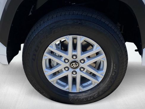Used 2025 Toyota Tundra SR5 AWD/4WD image 14