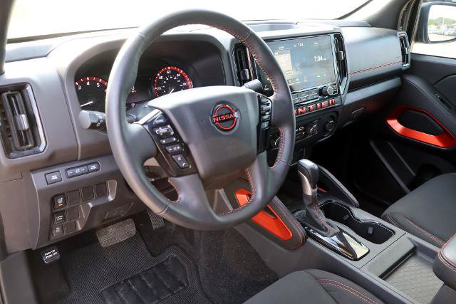 Certified 2025 Nissan Frontier Pro-X RWD image 17