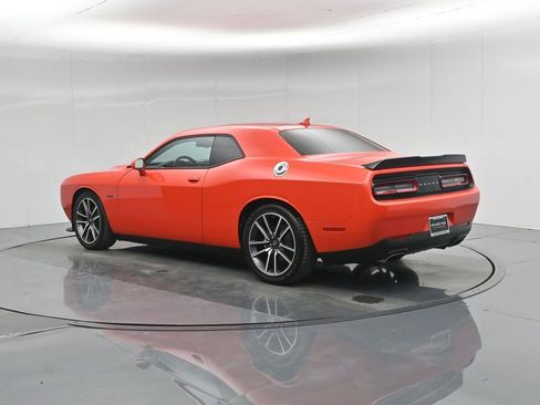 Used 2023 Dodge Challenger R/T image 6