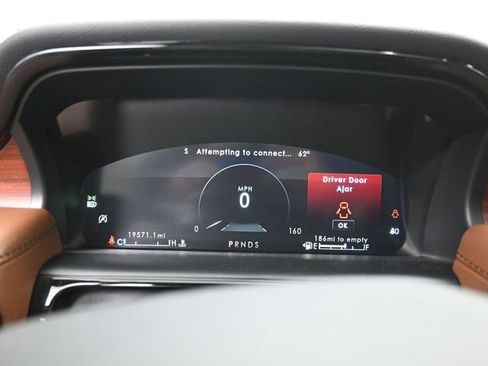 Certified 2023 Lincoln Nautilus Reserve w/ Equipment Group 201A image 18