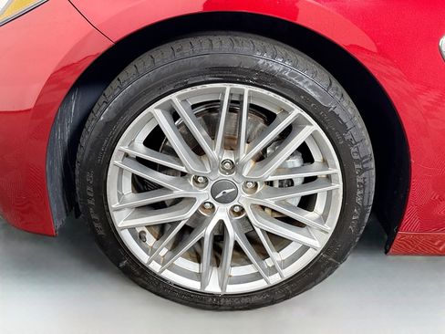 Used 2020 Genesis G70 2.0T image 37