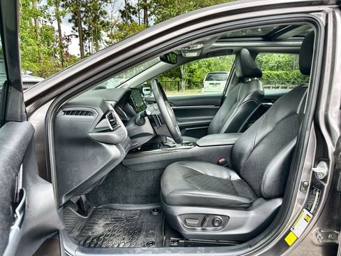 Used 2023 Toyota Camry XSE w/ Driver Assist Package FWD image 20