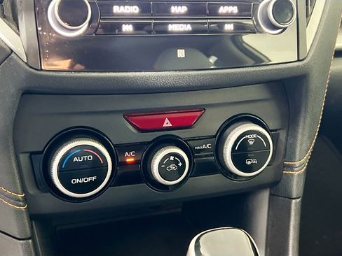 Used 2018 Subaru Crosstrek 2.0i Limited image 27