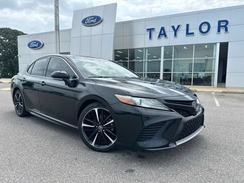 Used 2018 Toyota Camry XSE w/ Driver Assist Package FWD image 1
