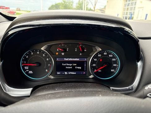 Used 2023 Chevrolet Traverse LT AWD/4WD image 14