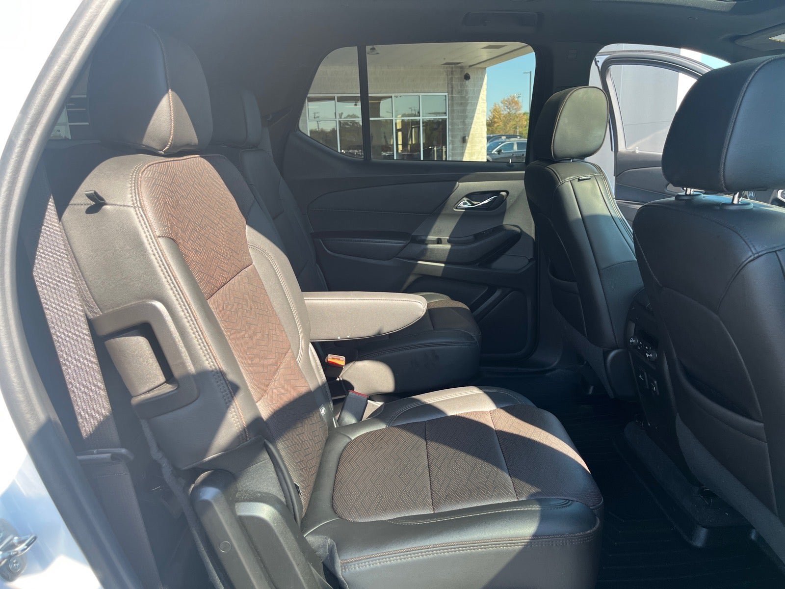 Used 2023 Chevrolet Traverse High Country AWD/4WD image 18