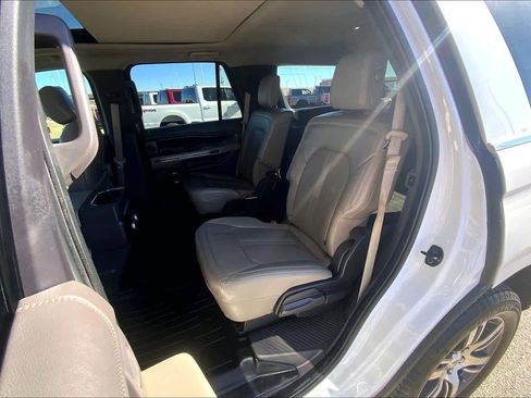 Used 2019 Ford Expedition Limited image 20