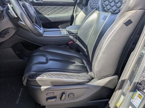 Used 2022 Hyundai Palisade Calligraphy image 13