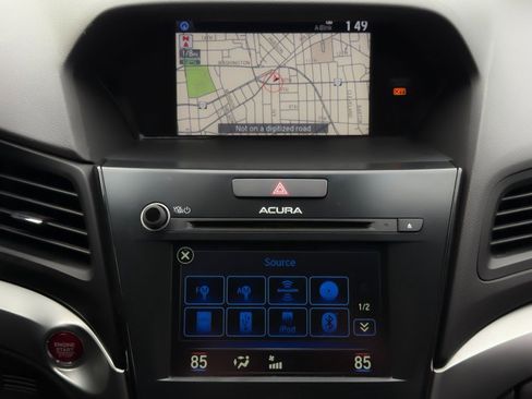 Used 2016 Acura ILX FWD with Premium Package image 22