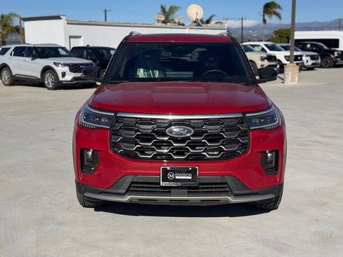 New 2026 Ford Explorer Platinum RWD image 6
