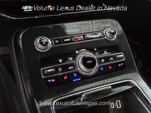 Used 2023 Lincoln Nautilus Reserve FWD image 37