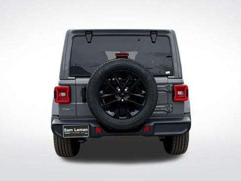 Used 2021 Jeep Wrangler Unlimited Sahara 4xe w/ Cold Weather Group image 6