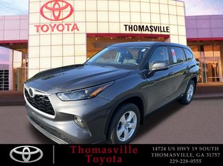 New 2024 Toyota Highlander LE video 1