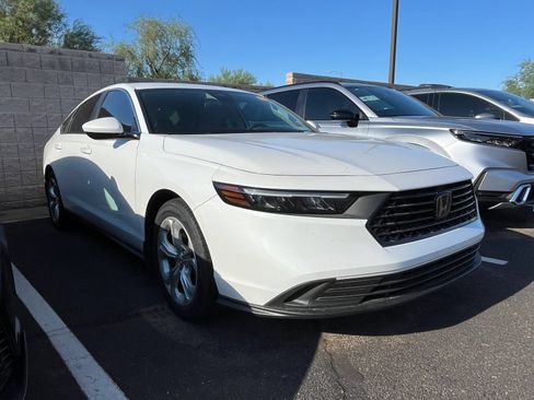 Used 2023 Honda Accord LX image 5