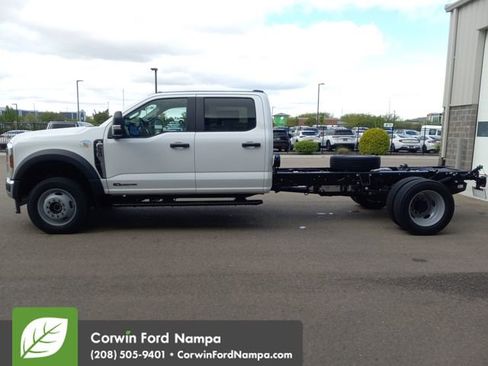 New 2026 Ford F550 4x4 Crew Cab image 6