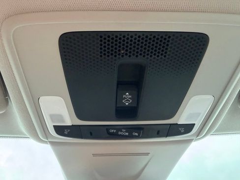 Used 2022 Honda Civic EX-L image 21