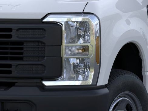New 2026 Ford F350 XL AWD/4WD image 18
