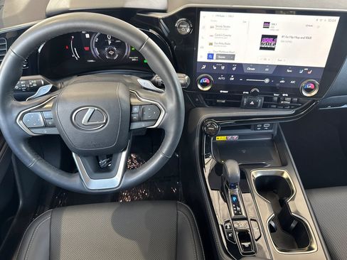 Certified 2025 Lexus NX 350h AWD w/ Cold Area Package image 18