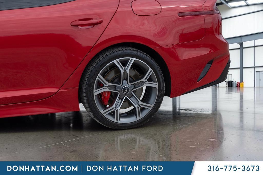 Used 2020 Kia Stinger GT AWD/4WD image 31