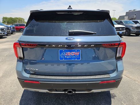 New 2026 Ford Explorer Active w/ Active Comfort Package RWD image 10
