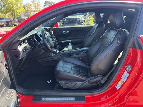 Used 2023 Ford Mustang Premium image 13