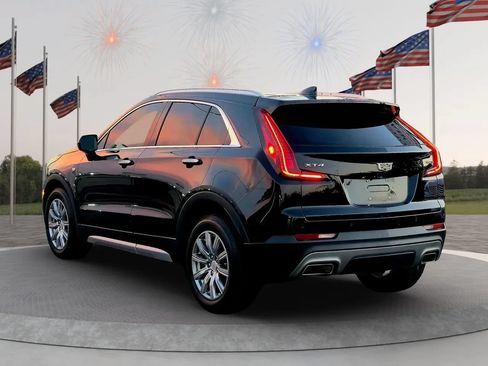 Used 2020 Cadillac XT4 Premium Luxury FWD image 4
