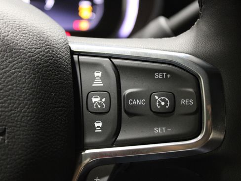 Used 2025 RAM 2500 Laramie image 16