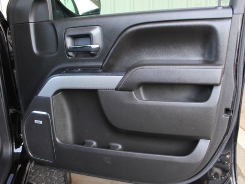 Used 2017 Chevrolet Silverado 1500 LTZ Z71 w/ LTZ Plus Package image 17