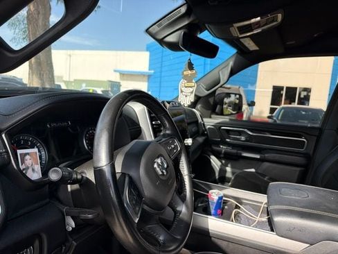 Used 2021 RAM 1500 Laramie AWD/4WD image 6