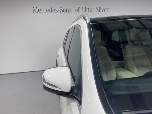 Used 2024 Mercedes-Benz GLS 450 GLS 450 image 12