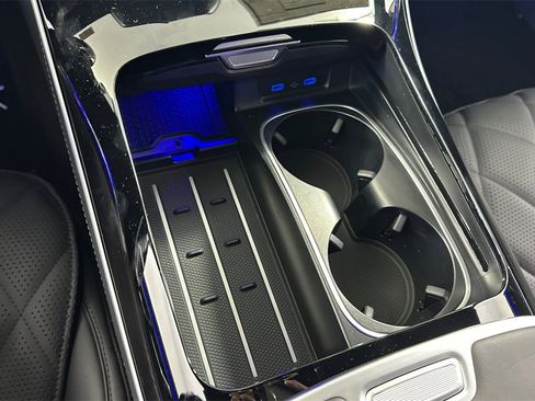 Used 2026 Mercedes-Benz S 580e 4MATIC Sedan image 25