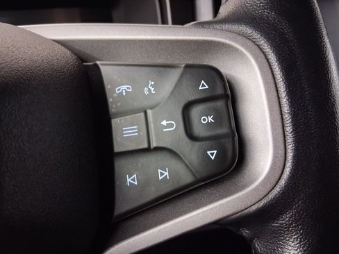 Used 2023 Ford Bronco Badlands image 25