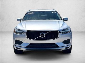 Used 2020 Volvo XC60 T5 Momentum FWD video 3