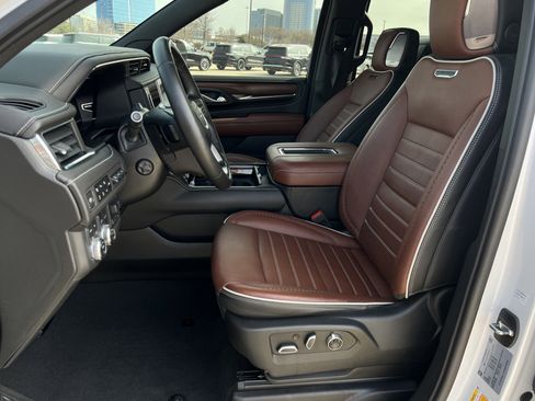 Used 2023 GMC Yukon Denali Ultimate w/ LPO, Floor Liner Package image 26