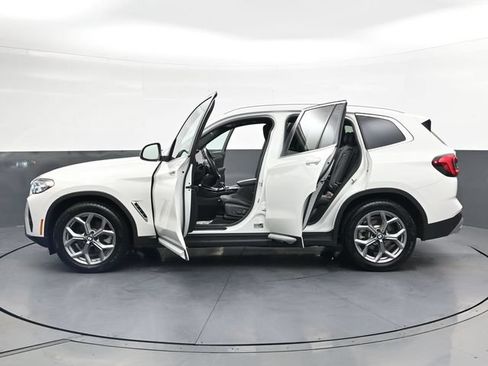 Used 2024 BMW X3 xDrive30i AWD/4WD image 38