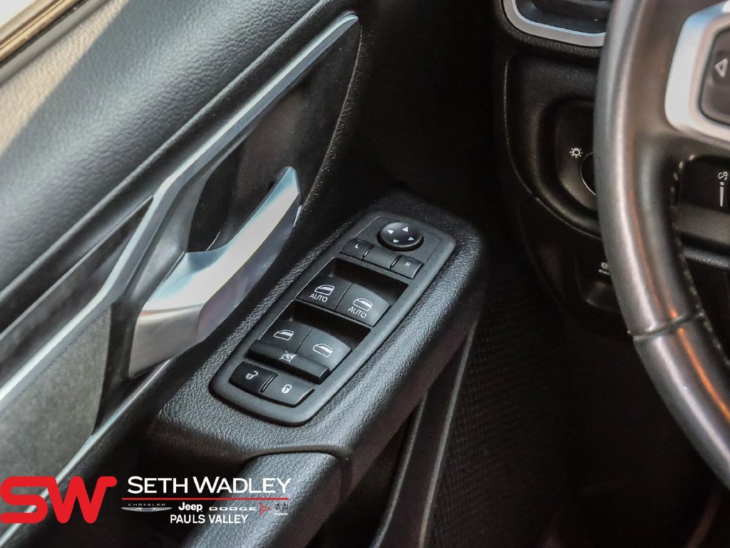 Used 2022 RAM 1500 Big Horn w/ Night Edition AWD/4WD image 32