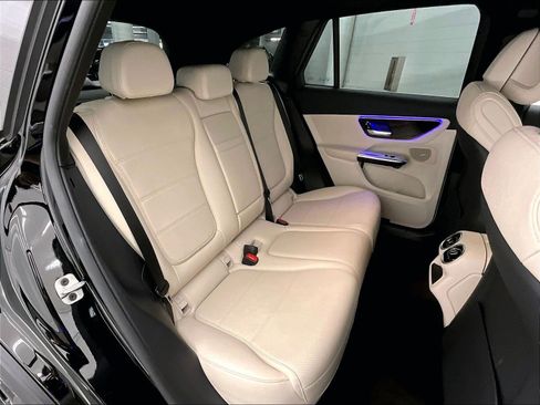 Certified 2025 Mercedes-Benz GLC 350e 4MATIC image 17