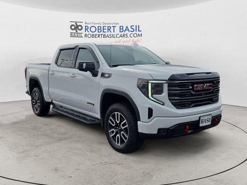 Used 2025 GMC Sierra 1500 AT4 w/ AT4 Premium Package image 7