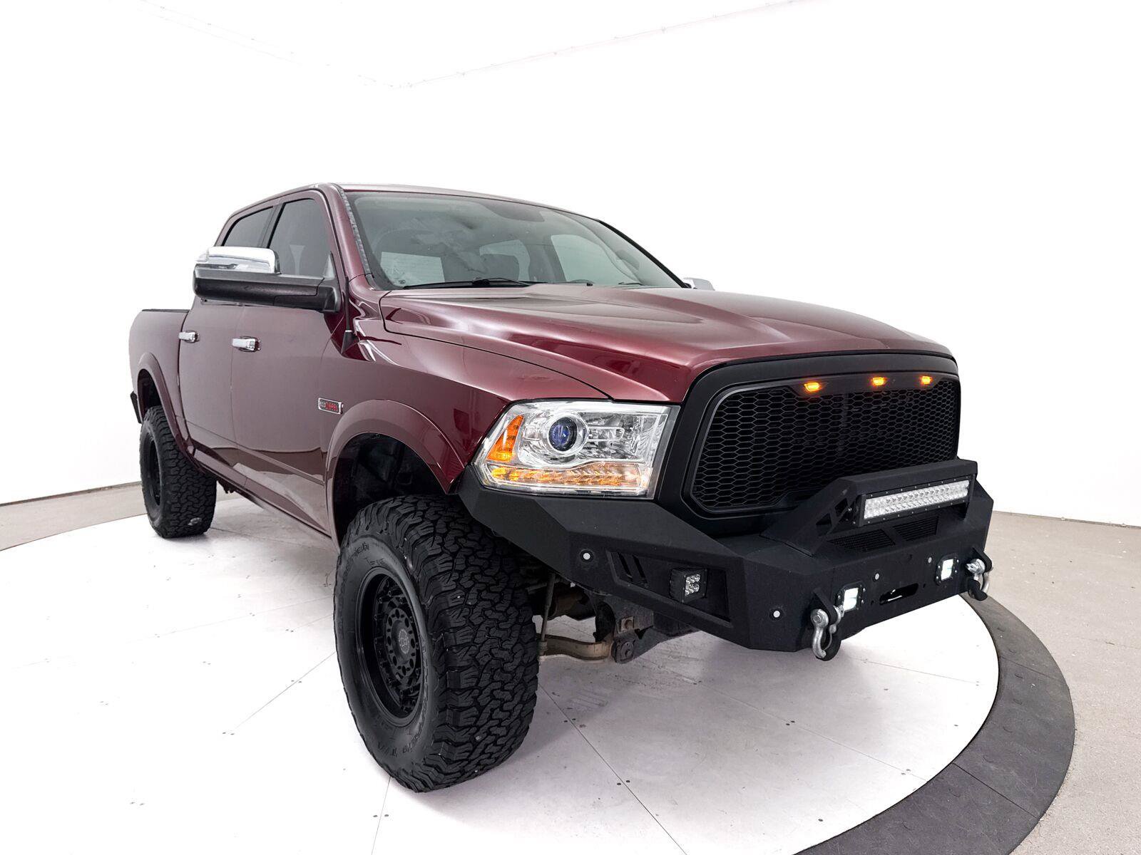 Used 2016 RAM 1500 Laramie w/ Convenience Group AWD/4WD image 12