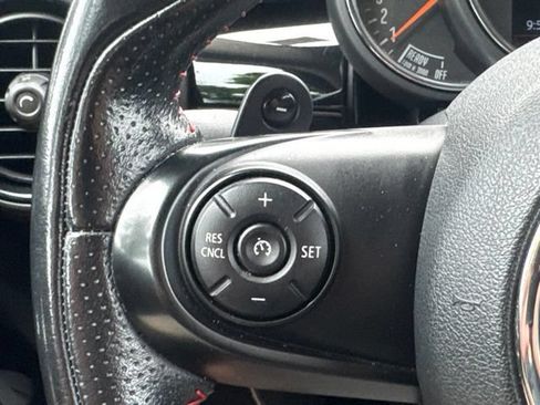 Used 2019 MINI Cooper S w/ Premium Package FWD image 26