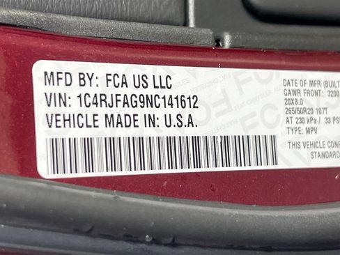 Used 2022 Jeep Grand Cherokee Laredo X image 32