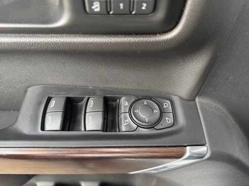 Used 2019 GMC Sierra 1500 SLT w/ SLT Premium Plus Package AWD/4WD image 12