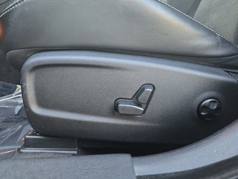 Used 2018 Dodge Charger R/T Scat Pack image 25