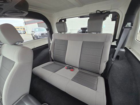 Used 2009 Jeep Wrangler X AWD/4WD image 18