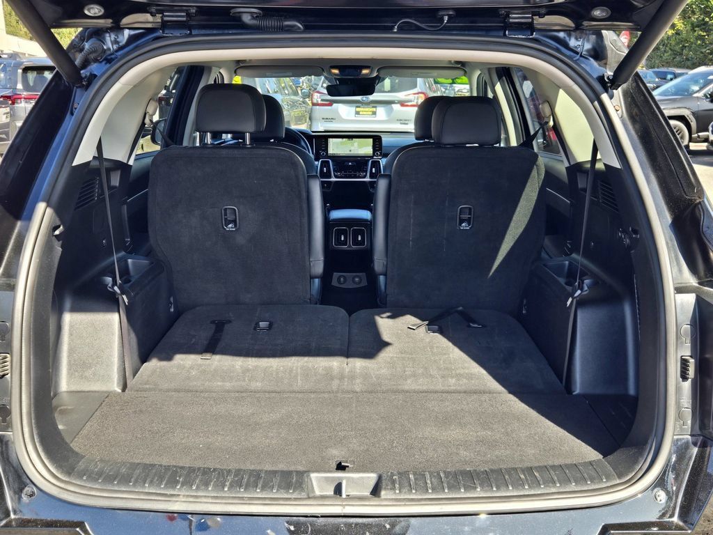 Used 2023 Kia Sorento EX AWD/4WD image 27