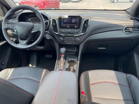 Used 2024 Chevrolet Equinox RS w/ RS Leather Package FWD image 11