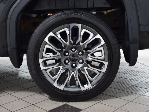 Used 2024 GMC Sierra 1500 Denali Ultimate AWD/4WD image 29