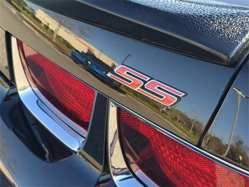 Used 2013 Chevrolet Camaro SS w/ RS Package image 7
