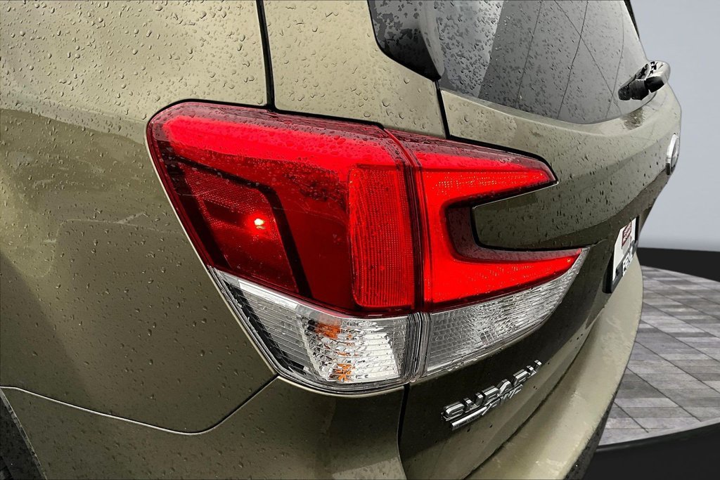 Used 2024 Subaru Forester Limited AWD/4WD image 23